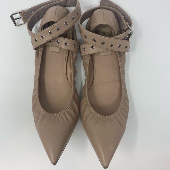 Valentino Shoes - 💯 AUTHENTIC Valentino Nude Ballet Flats